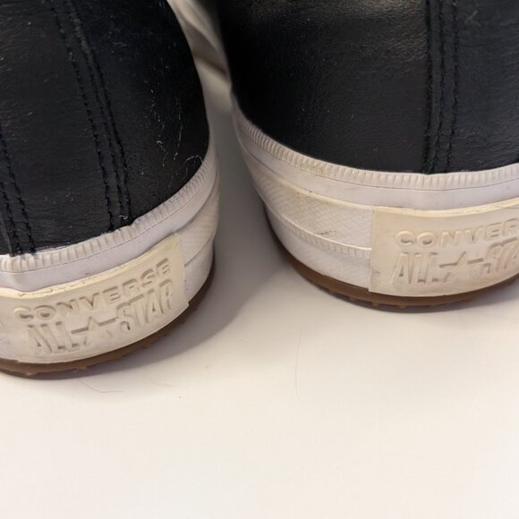 Like new black leather Converse Chuck Taylor All Star high-top sneakers - size 8 - Picture 9 of 17